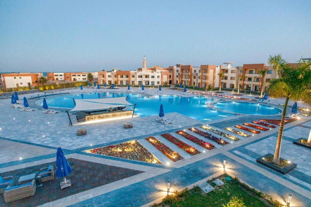 Helnan Hotel - Port Fouad Порт-Саид Экстерьер фото